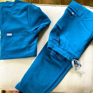 Figs Pacific Blue Scrub Set XS